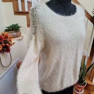 Sweater w/ Shoulder Detail